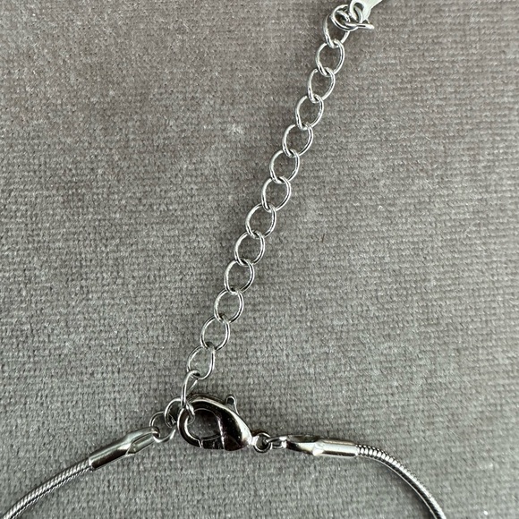 🌟 reduced! Silver plated heart and circle crystal pendant necklace - Picture 3 of 5